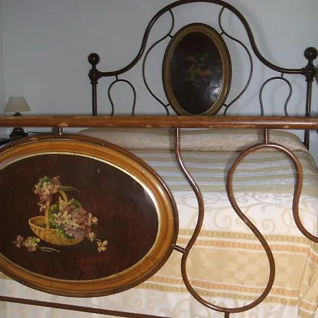 مزرعة للإقامة Borgo Del Molinello